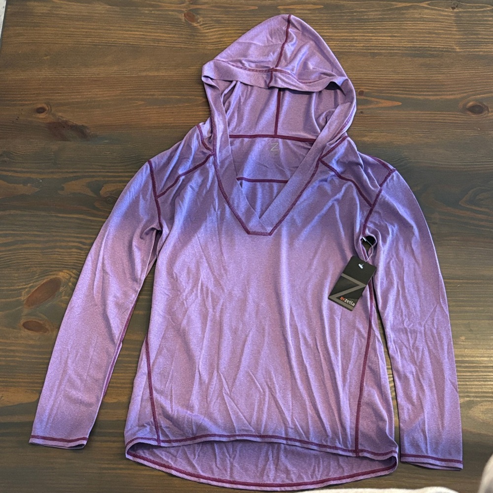 NWT Z by Zella long sleeve top. Medium.
